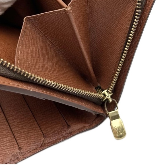 Louis Vuitton Monogram Bi-Fold Compact Zip Wallet Box & Card Included - Picture 8 of 13